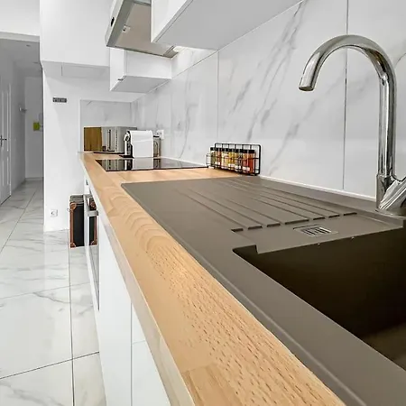 Moderne Et Lumineux A Villeneuve-Saint-Georges